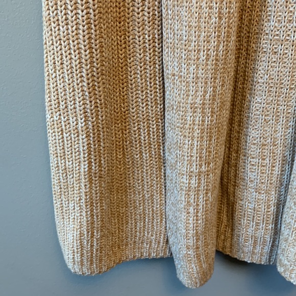 GAP Knit Open Front Cotton Sleeveless Sweater Vest - Picture 4 of 9